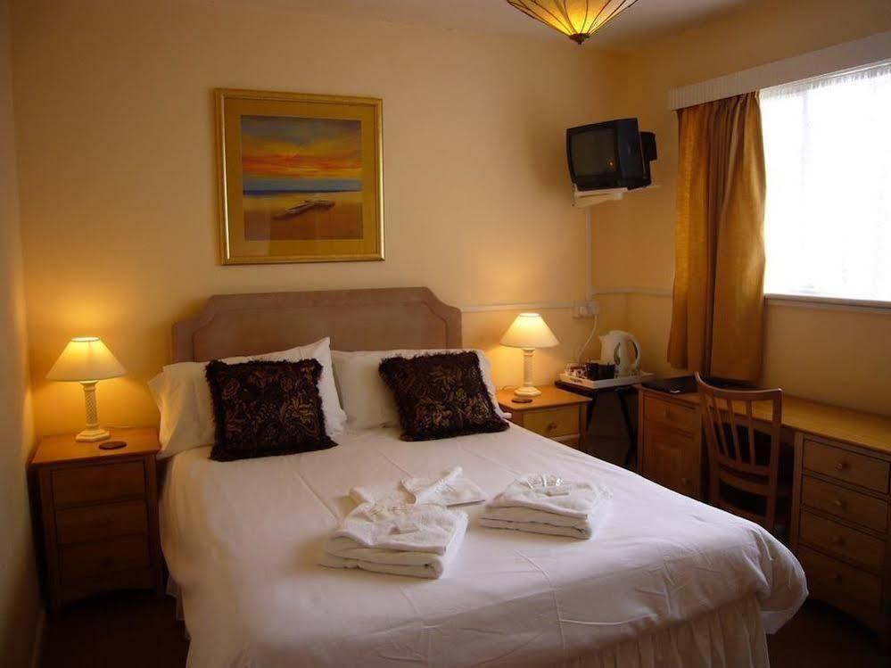 Mayfair Hotel - Isle Of Wight Шанклин Екстериор снимка