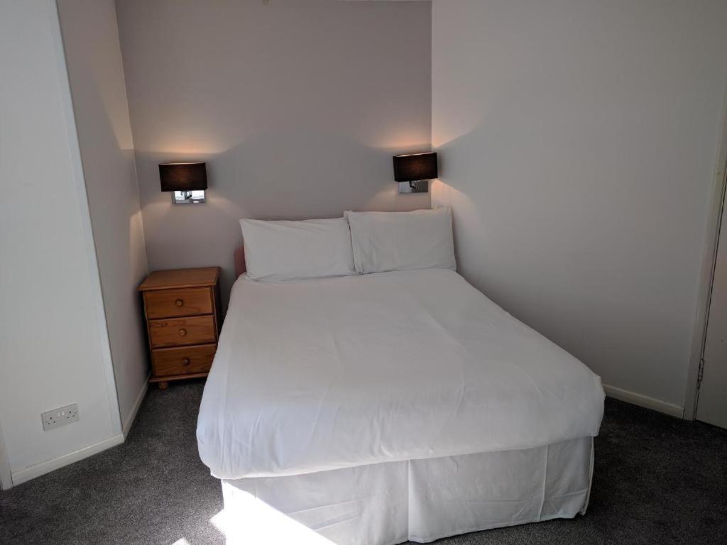 Mayfair Hotel - Isle Of Wight Шанклин Екстериор снимка