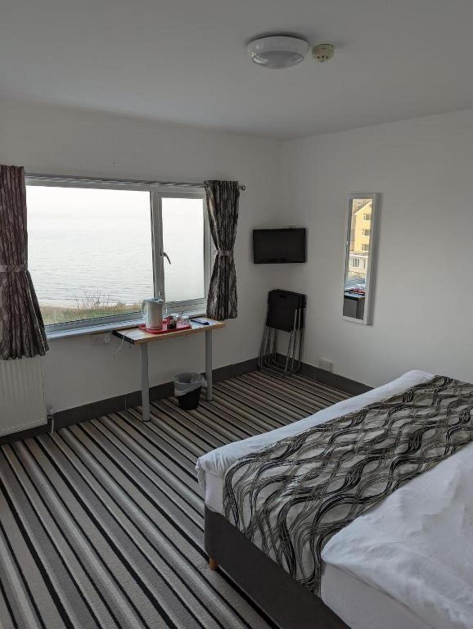 Mayfair Hotel - Isle Of Wight Шанклин Екстериор снимка