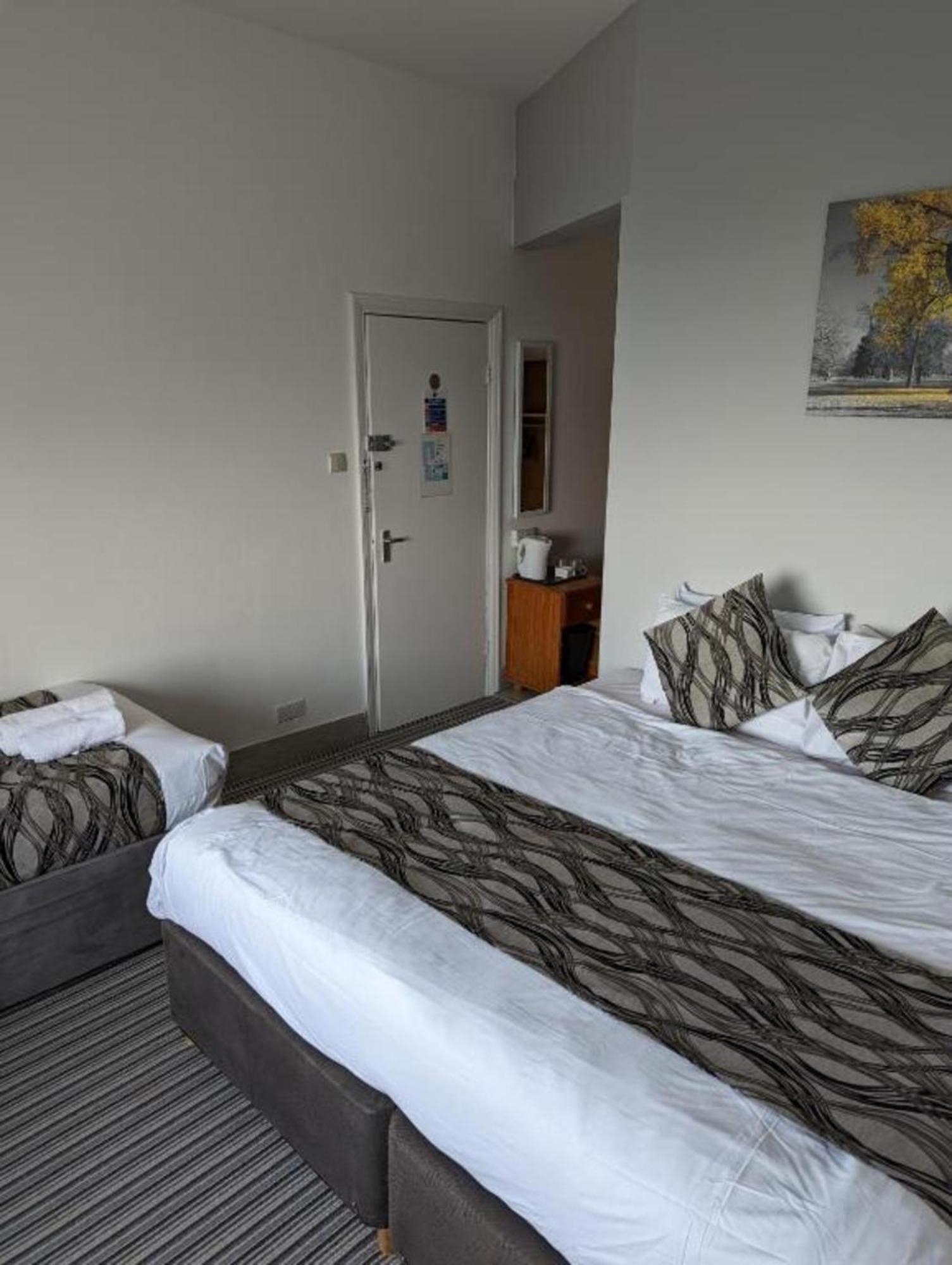 Mayfair Hotel - Isle Of Wight Шанклин Екстериор снимка