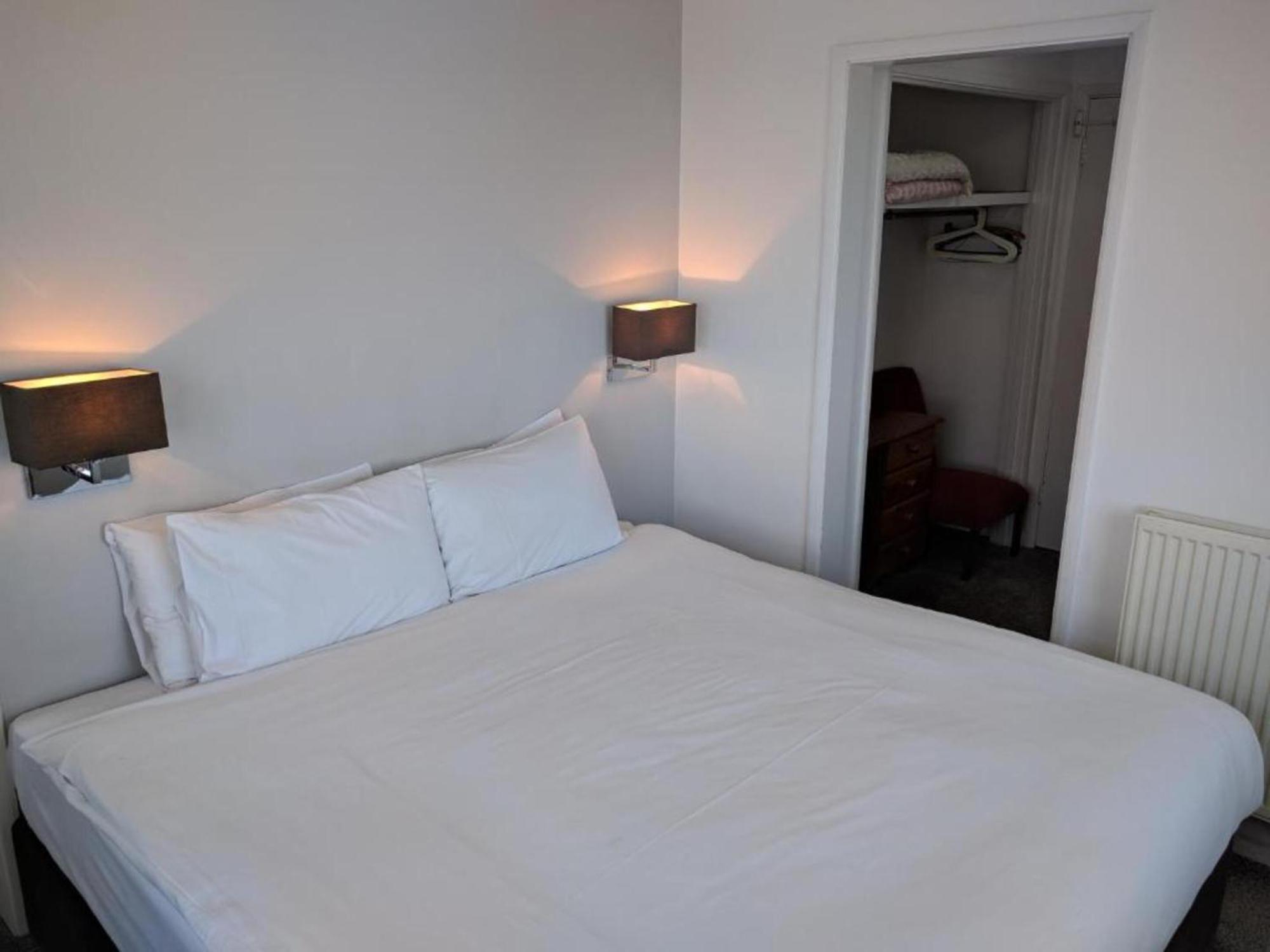 Mayfair Hotel - Isle Of Wight Шанклин Екстериор снимка
