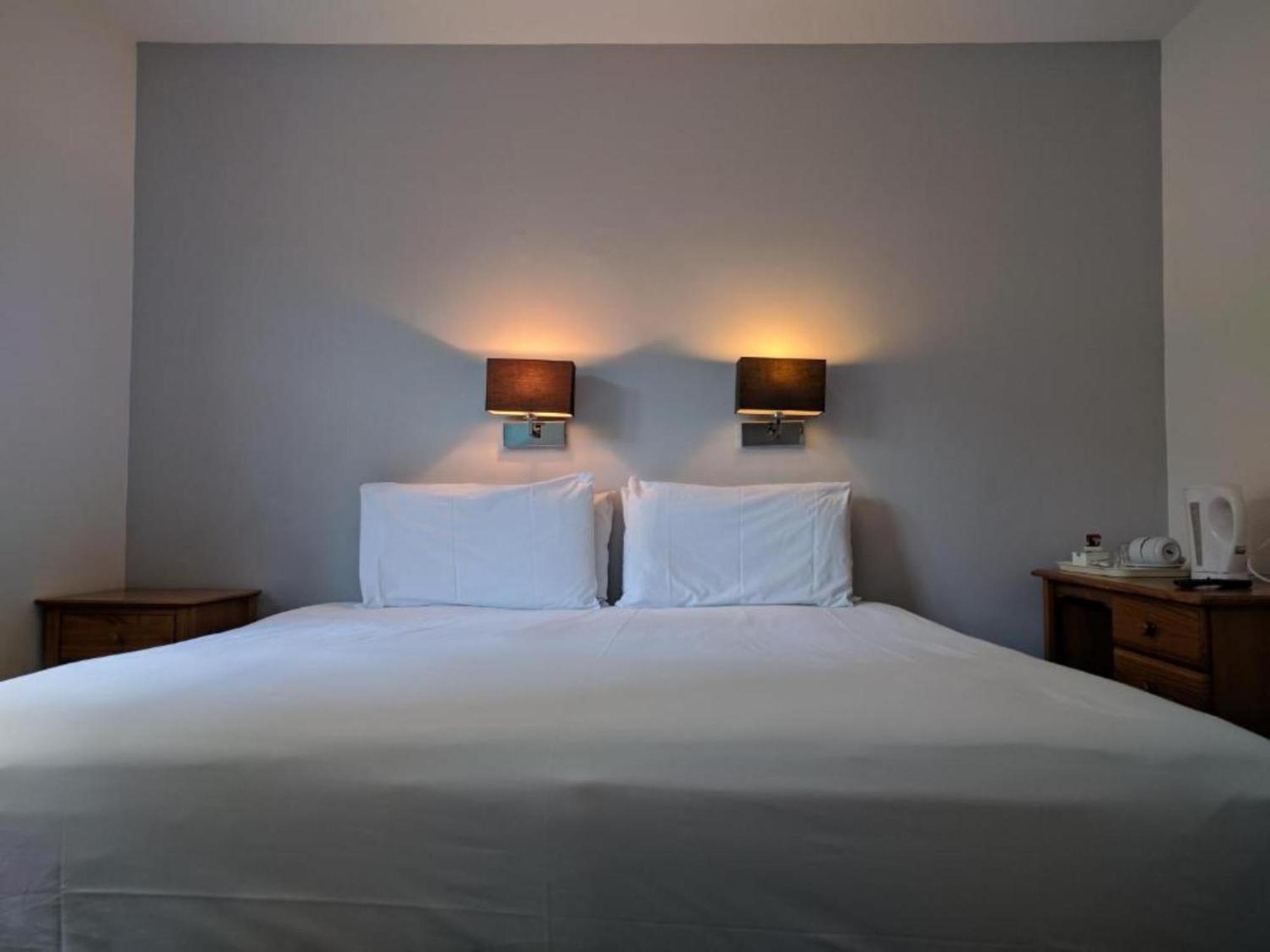 Mayfair Hotel - Isle Of Wight Шанклин Екстериор снимка