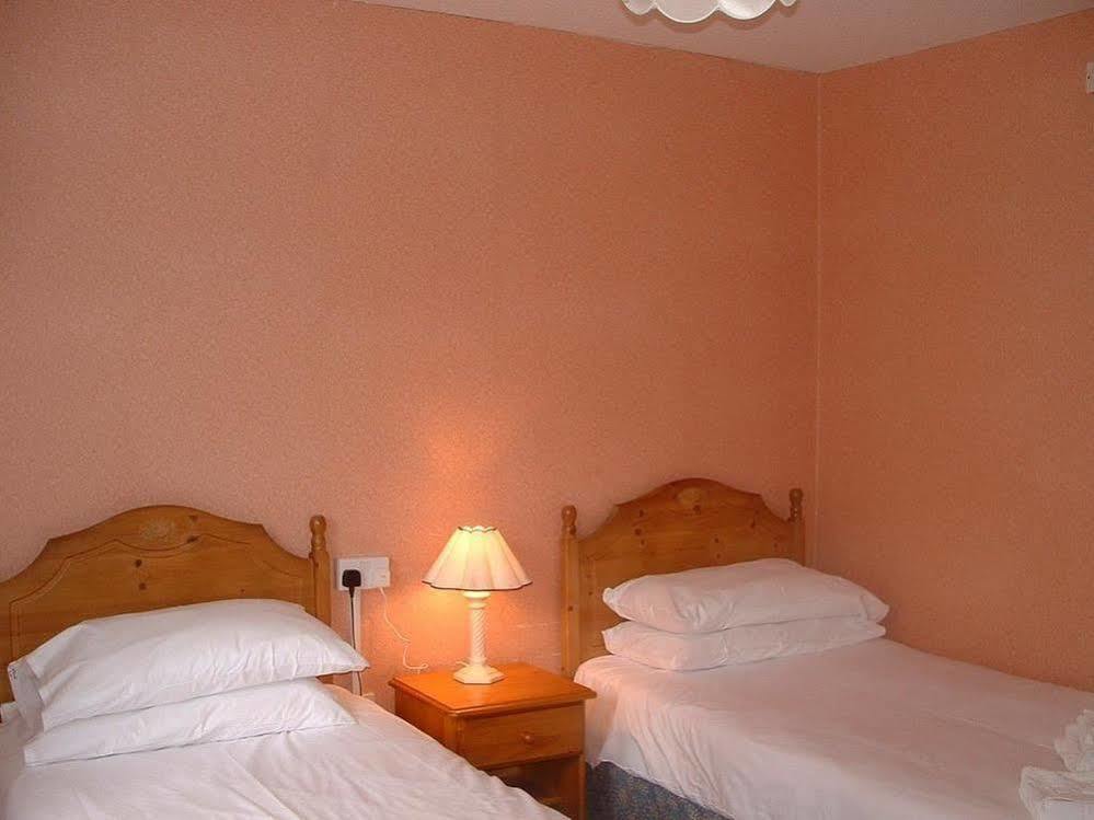 Mayfair Hotel - Isle Of Wight Шанклин Екстериор снимка